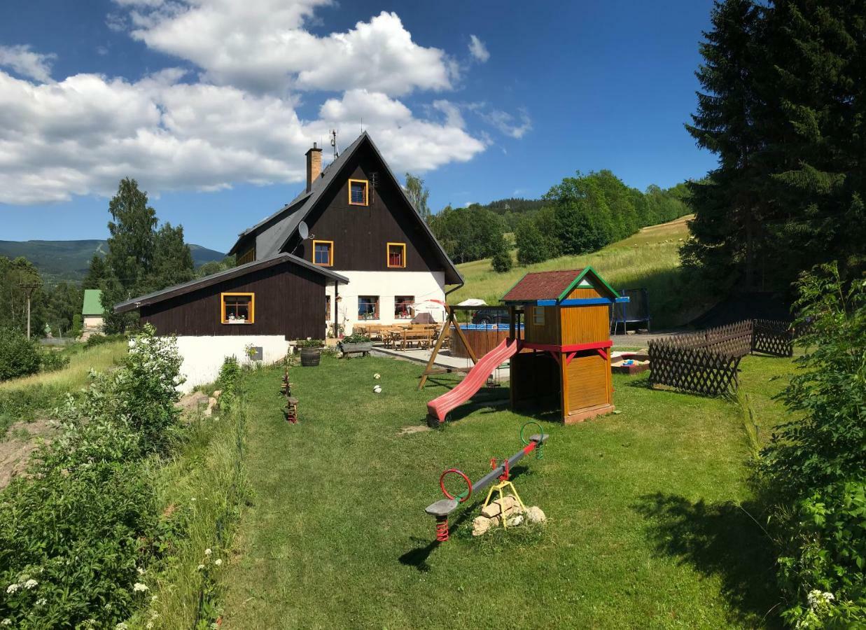 Penzion Slunecnice Rokytnice nad Jizerou Exterior photo